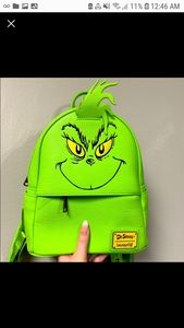 ISO loungelfy grinch change purse